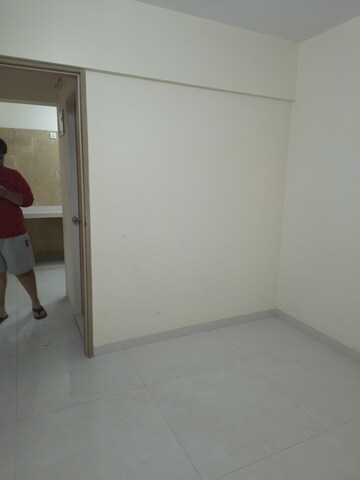 Furnished Amenities in 1 BHK Apartment at Sayba Heritage, Kurla East – for Rent