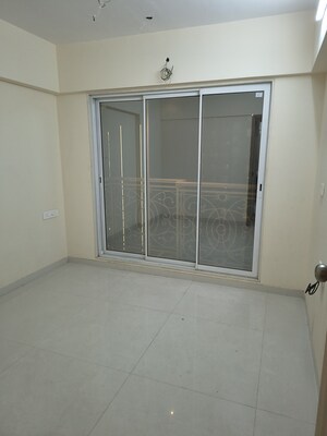 Furnished Amenities in 1 BHK Apartment at Sayba Heritage, Kurla East – for Rent