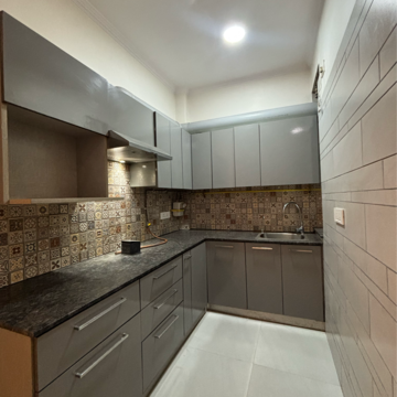 Kitchen in 2 BHK Builder Floor at Malviya Nagar – for Rent