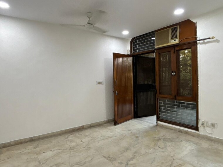 Room, malviya nagar 2 Bedroom 900 Sq.Ft. Builder Floor In Malviya Nagar Delhi 9447626