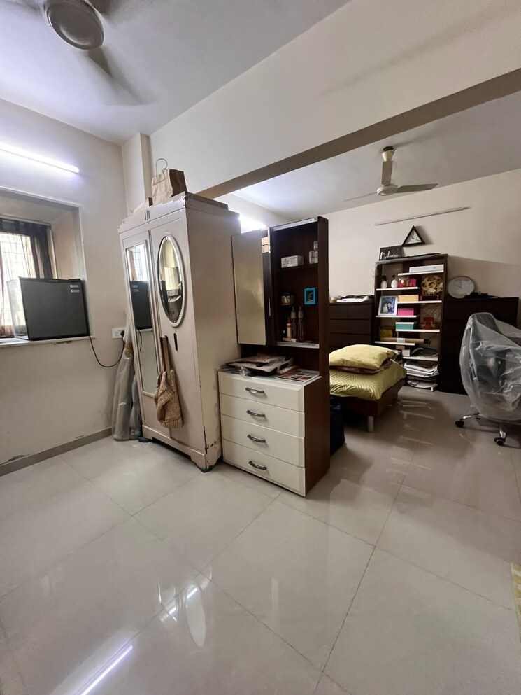 Living Room, andheri west 2 Bedroom 1200 Sq.Ft. Apartment In Andheri West Mumbai 9447631