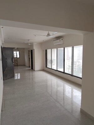 Room in 3 BHK Apartment at Swastik Park, Chembur – for Sale