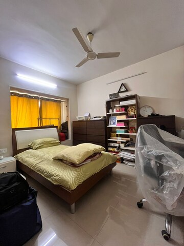 Living Room in 1 BHK Apartment at Andheri West – for Rent
