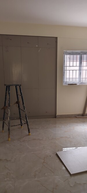 Room in 1 BHK Apartment at Indiranagar – for Rent