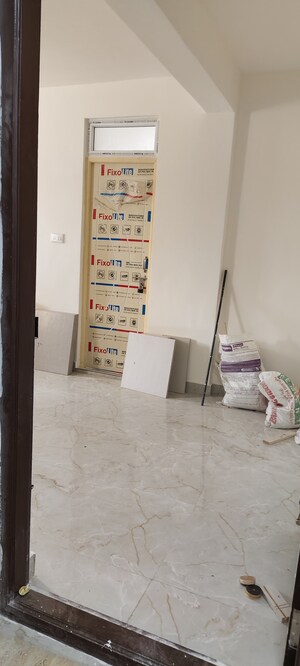 Staircase in 1 BHK Apartment at Indiranagar – for Rent