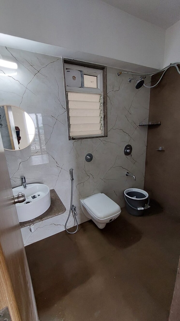 Bathroom, nirman-altius 2 Bedroom 809 Sq.Ft. Apartment In Kharadi Pune 9447707