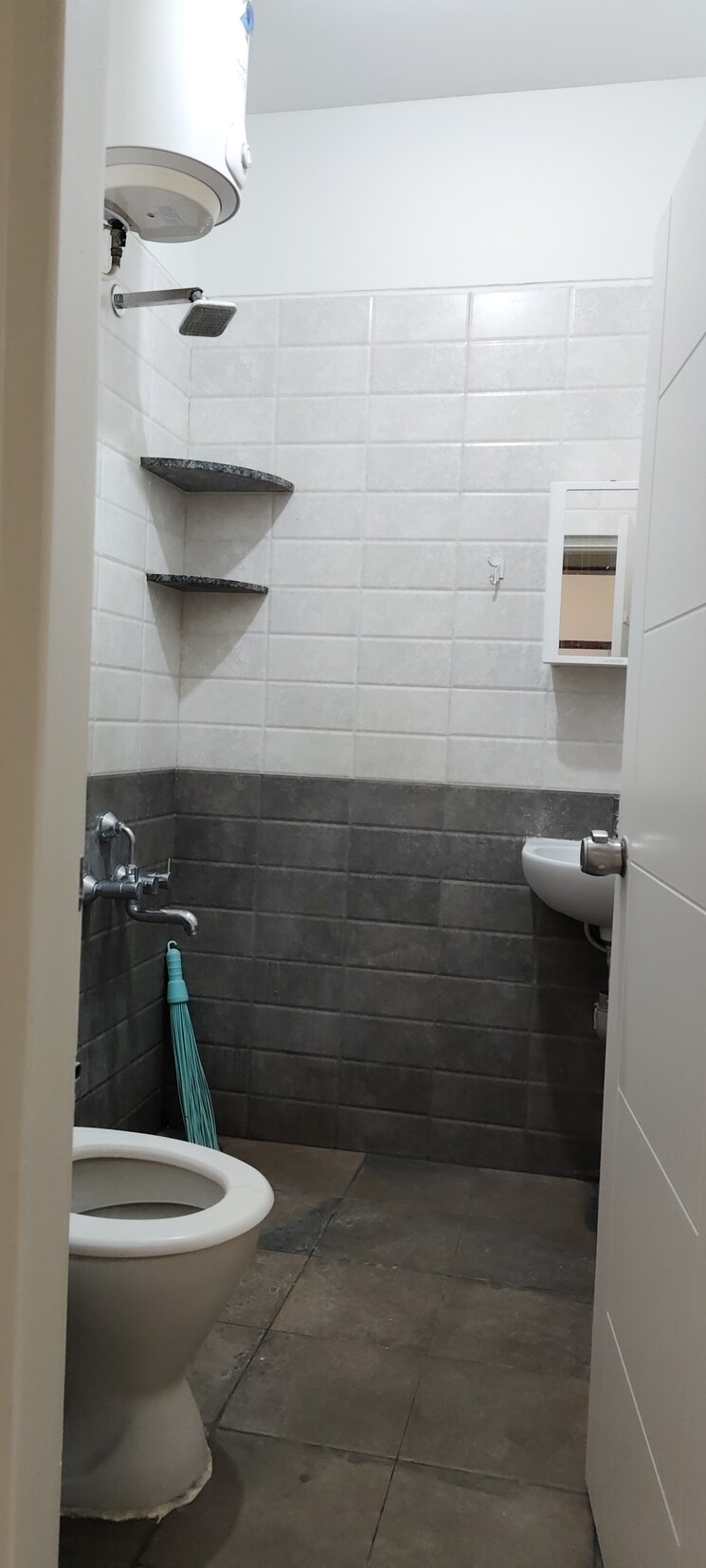 Bathroom, halasuru 1 Bedroom 550 Sq.Ft. Apartment In Halasuru Bangalore 9447713