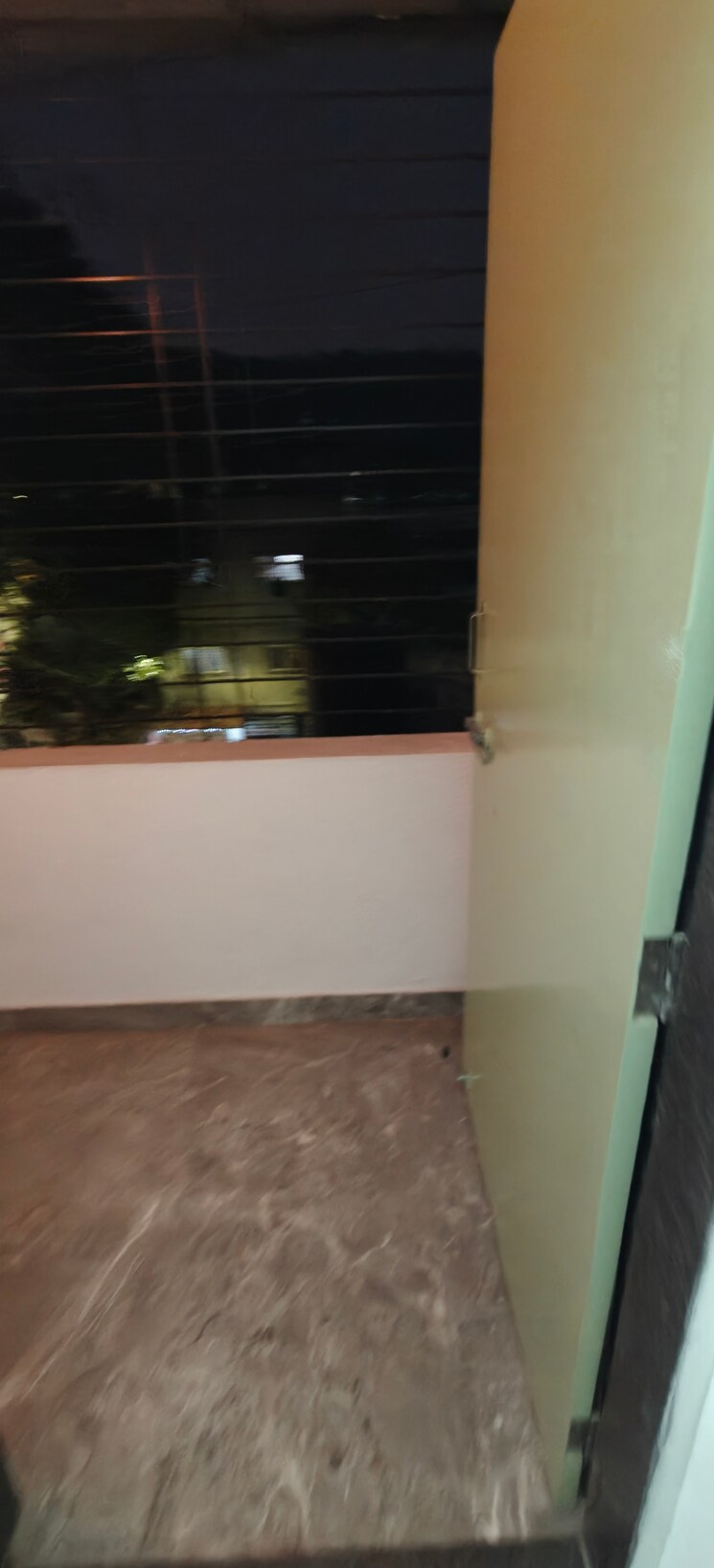 Room, gokhalenagar 1 Bedroom 500 Sq.Ft. Independent House In Gokhalenagar Pune 9447709
