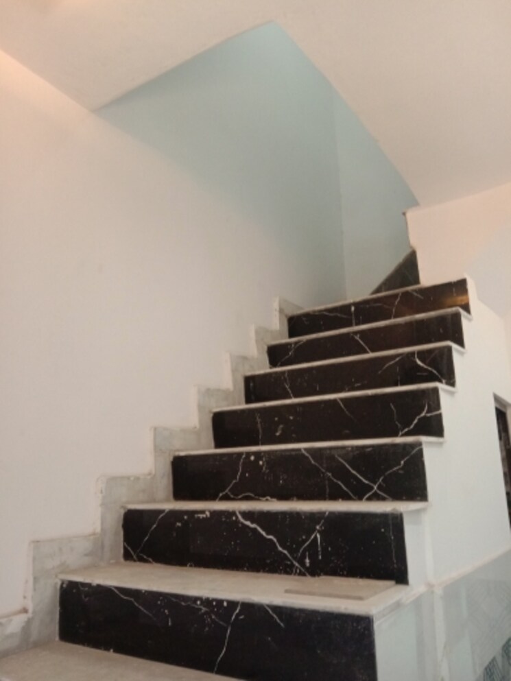 undefined, dwarka mor 1 Bedroom 270 Sq.Ft. Independent House In Dwarka Mor Delhi 9447738