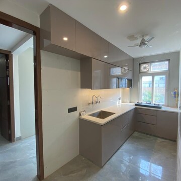 Kitchen in 1.5 BHK Builder Floor at Malviya Nagar – for Rent