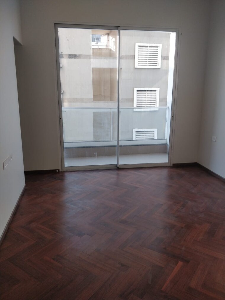 Room, omkar-alta-monte 3 Bedroom 2621 Sq.Ft. Apartment In Malad East Mumbai 9447734