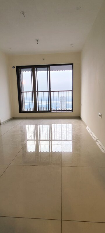 Room in 2 BHK Apartment at Chandak 34 Park Estate, Goregaon West – for Sale