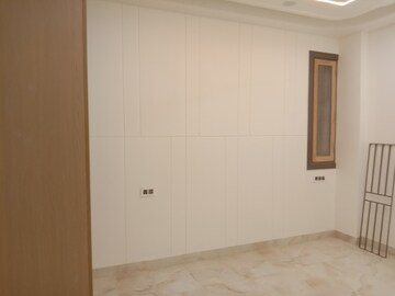 3 BHK Builder Floor For Sale in Mahavir Enclave