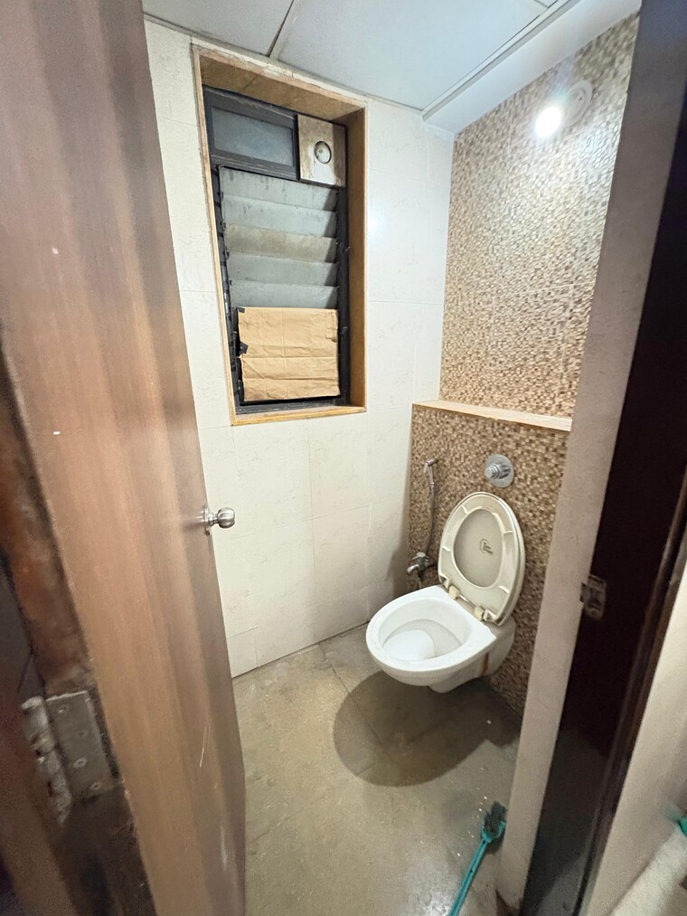 Bathroom, lodha-lakeshore-greens 1 Bedroom 510 Sq.Ft. Apartment In Dombivli East Thane 9447806