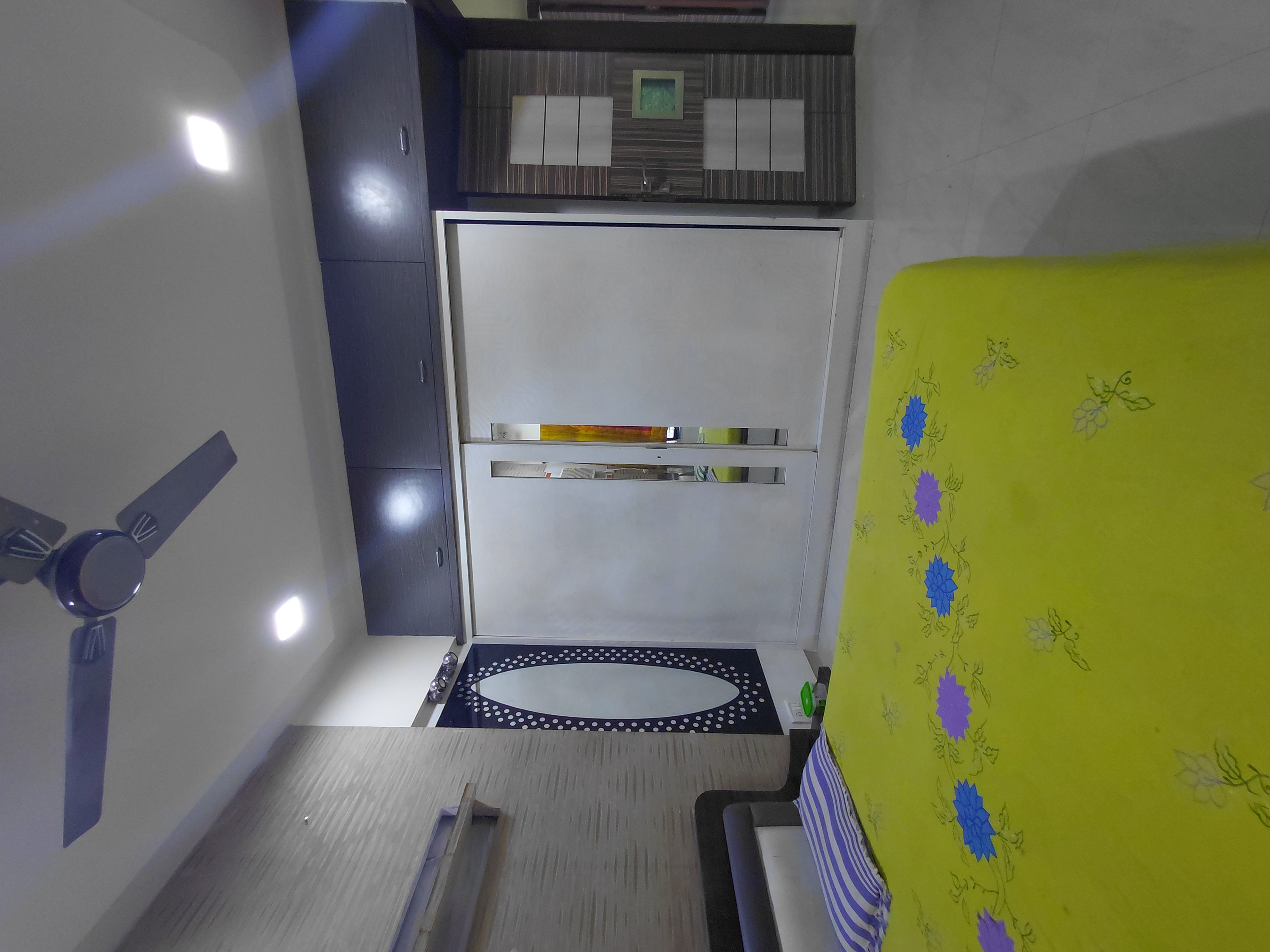 2 BHK Apartment For Rent in Swapna Shrushti Apartment