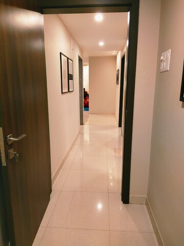  5 BHK Apartment at Mihan – for Rent