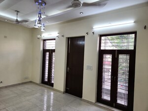 Room in 4 BHK Builder Floor at East Of Kailash – for Rent