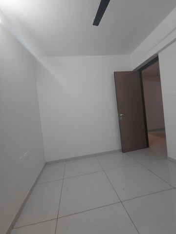 Kitchen in 1.5 BHK Apartment at Chandak 34 Park Estate, Goregaon West – for Rent