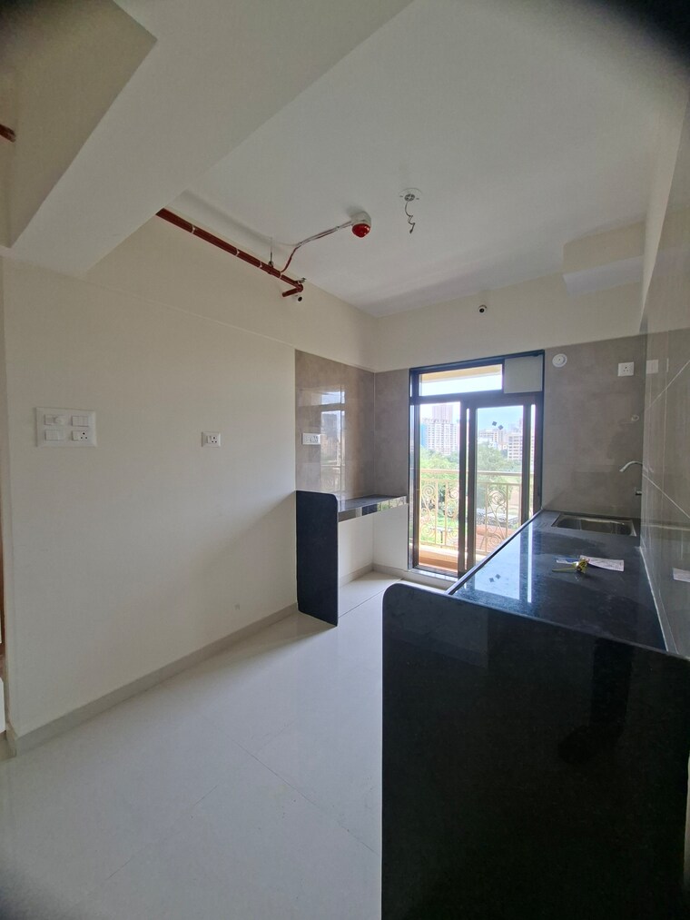 undefined, km-horizon-exotica 2 Bedroom 525 Sq.Ft. Apartment In Haware City Thane 9447832