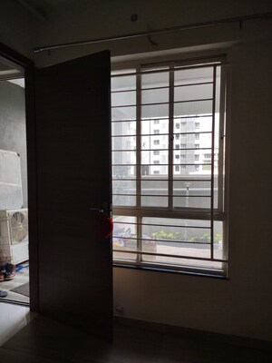 Room in 2 BHK Apartment at Saheel ITrend Homes, Hinjewadi – for Rent