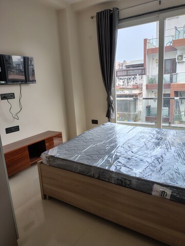 Balcony in 2 BHK Builder Floor at Sector 45 – for Rent