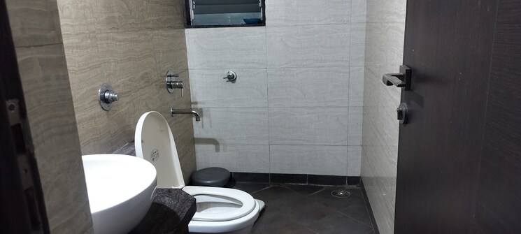 Bathroom, regency-cosmos 3 Bedroom 1600 Sq.Ft. Apartment In Baner Pune 9447853