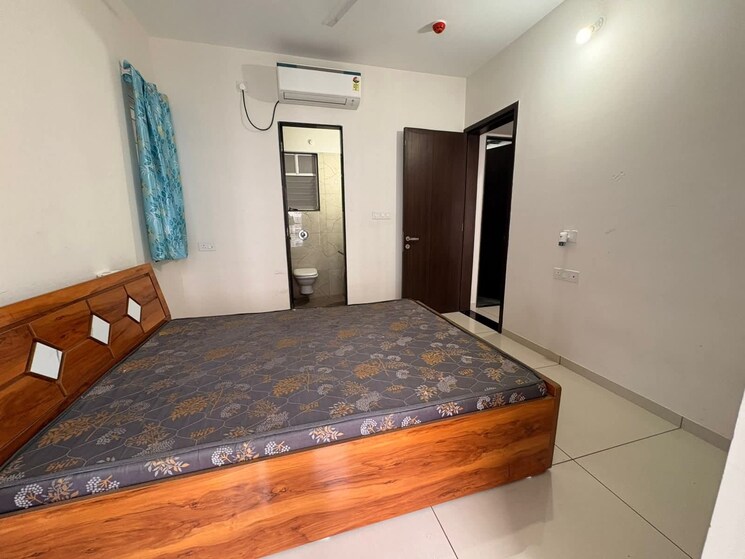 Bedroom, anand-eastwoods 1 Bedroom 600 Sq.Ft. Apartment In Viman Nagar Pune 9447900