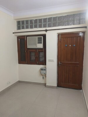 Room in 4 BHK Builder Floor at East Of Kailash – for Rent
