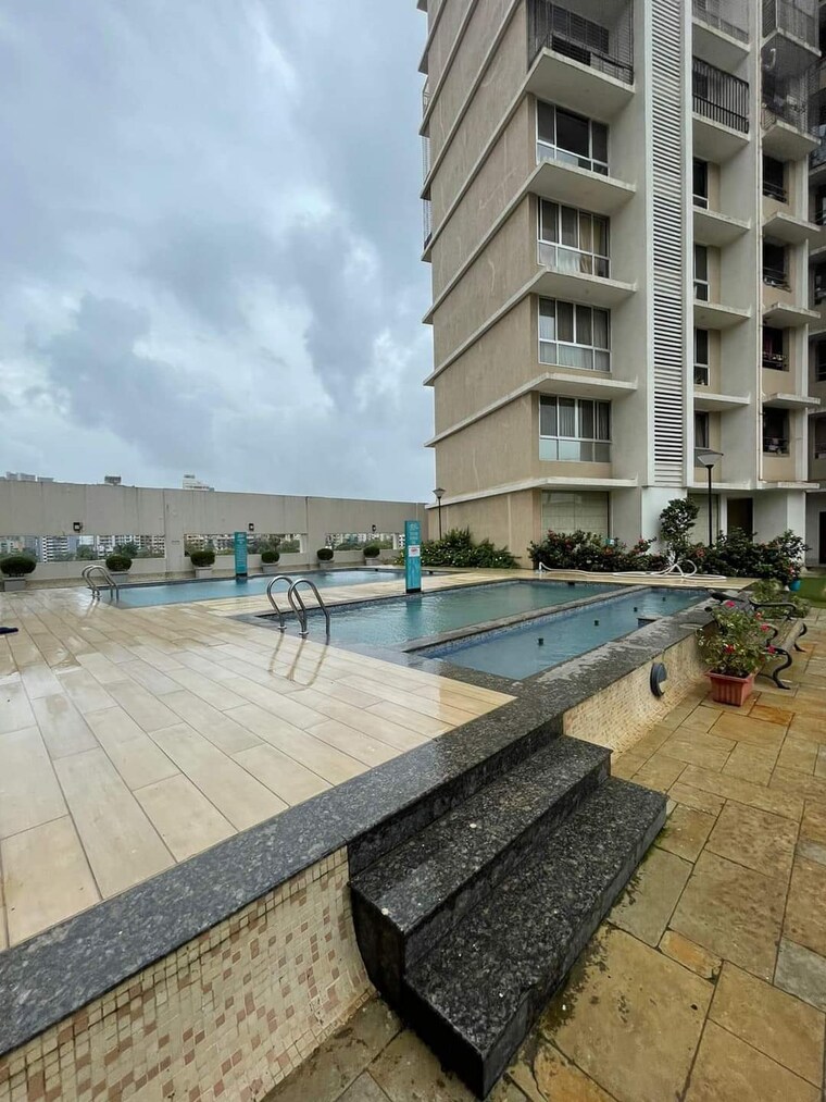 Exterior View, divine-aspen-garden 2 Bedroom 755 Sq.Ft. Apartment In Goregaon East Mumbai 9447965