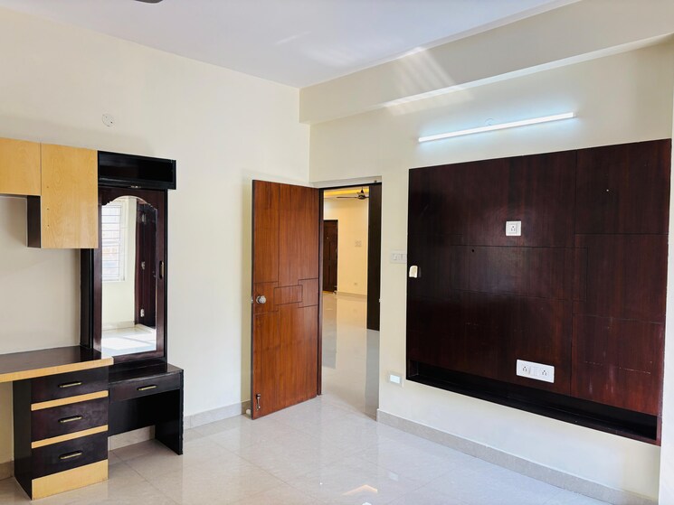 Living Room, madhapur 3 Bedroom 1900 Sq.Ft. Builder Floor In Madhapur Hyderabad 9447987