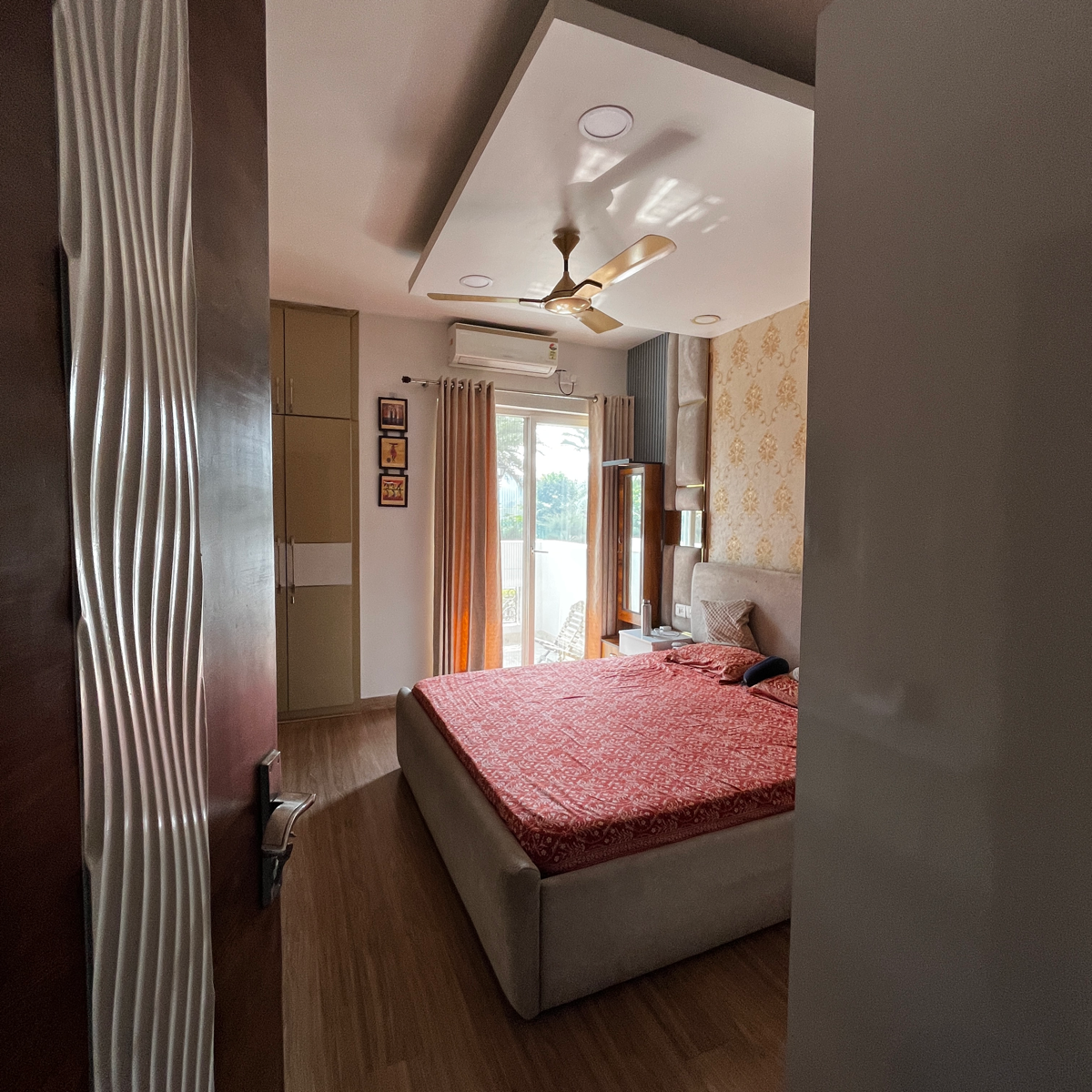 3 BHK + Servant Room 977 Sq.Ft. Apartment in Meenal Semeion