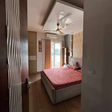3 BHK Apartment For Rent in Meenal Semeion, Sector 41