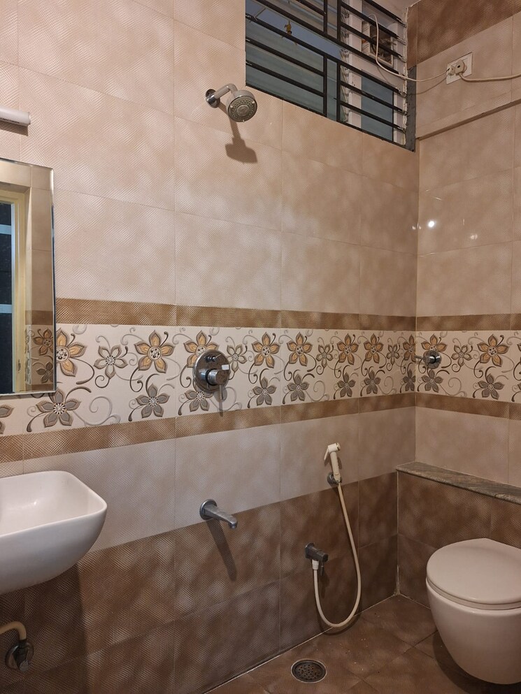 Bathroom, padmanabha nagar 4 Bedroom 2000 Sq.Ft. Independent House In Padmanabha Nagar Bangalore 9448024