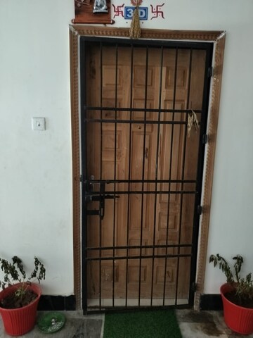 Room in 2 BHK Builder Floor at Panjabari – for Sale