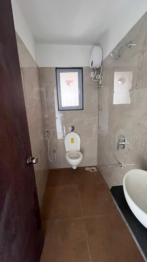 Bathroom in 2 BHK Apartment at Sandhya Eve Horizon, Kandivali West – for Sale