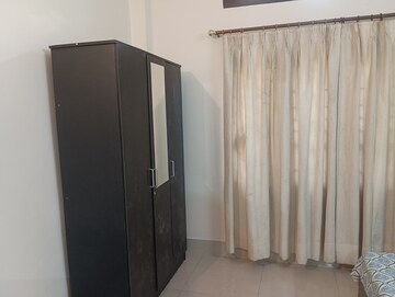 Room in 1 BHK Villa at Six Mile – for Rent