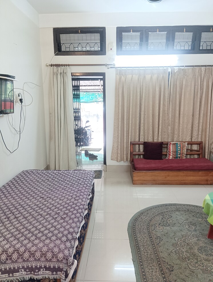 Bedroom, six mile 1 Bedroom 500 Sq.Ft. Villa In Six Mile Guwahati 9448025