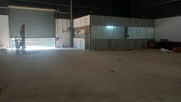 Room in  Warehouse at Kandlakoya – for Rent