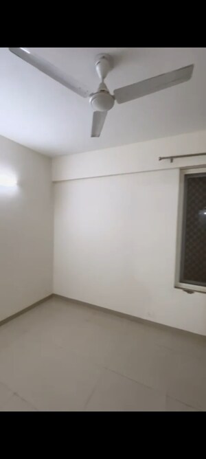 2 BHK Apartment For Rent in Wave Dream Homes, Wave City