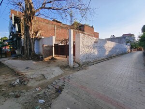  Plot – Exterior View View at Sitapur Road - for Sale
