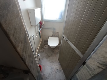 Bathroom in 1 BHK Apartment at Dev Shrushti Apartment, Bhayandar West – for Rent