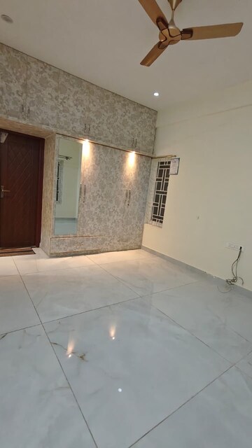 Room in 3 BHK Builder Floor at Hbr Layout – for Rent