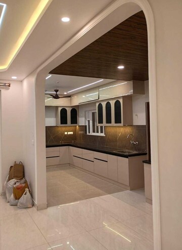 Parking in 3 BHK Apartment at Prestige Beverly Hills, Kokapet – for Rent