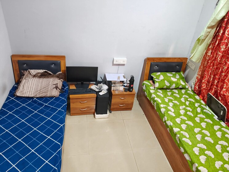 Room, gokuldham colony Pg For Boys & Girls In Gokuldham Colony 9448125