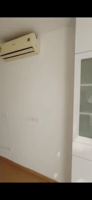 Room in 3 BHK Apartment at Emaar The Palm Drive-Palm Studios, Sector 66 – for Sale
