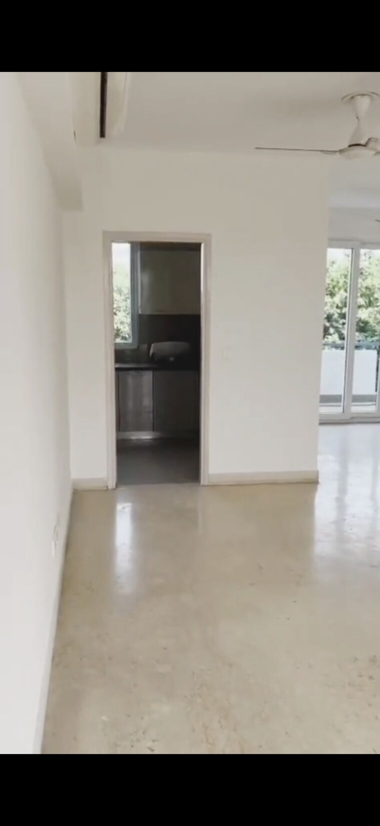 Room, paras-irene 3 Bedroom 1830 Sq.Ft. Apartment In Sector 70a Gurgaon 9448176