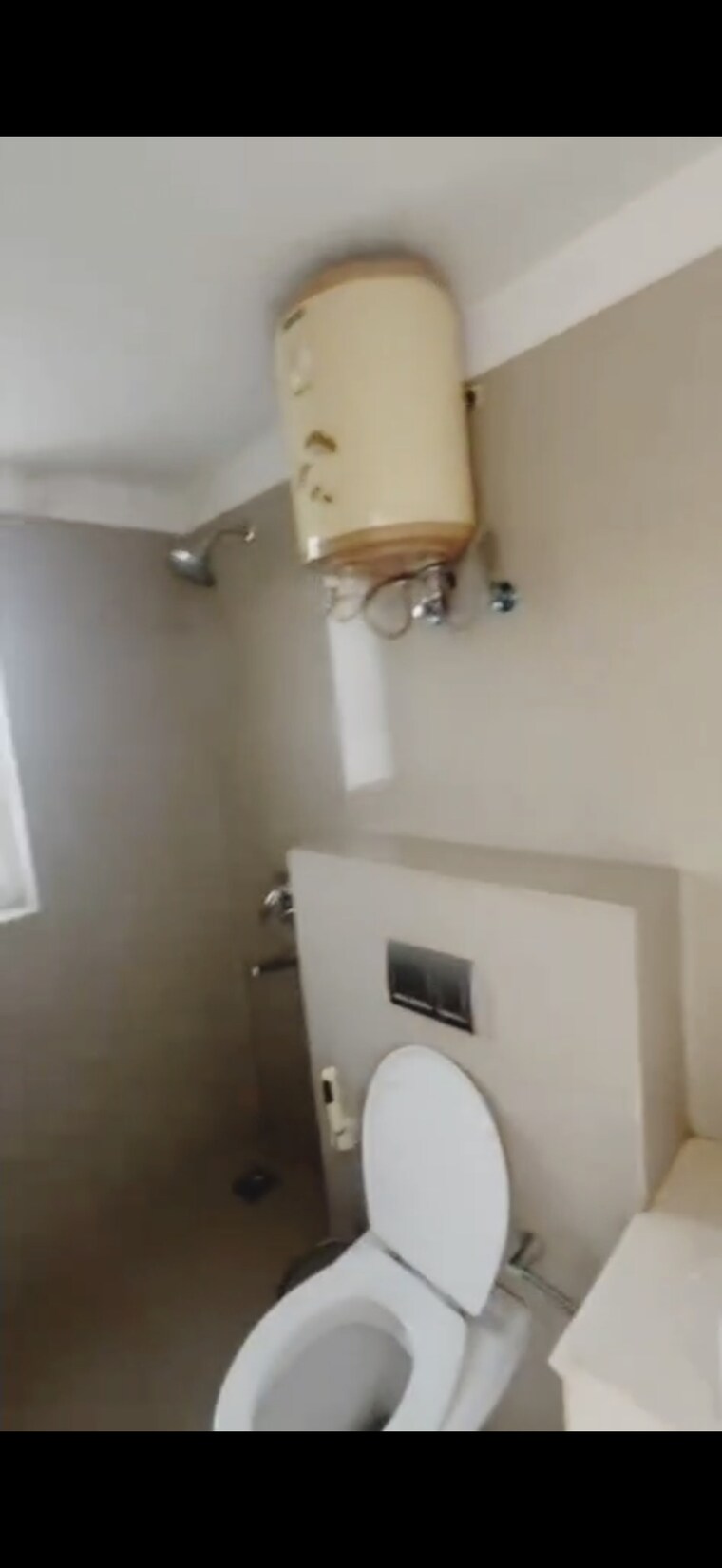Bathroom, paras-irene 3 Bedroom 1830 Sq.Ft. Apartment In Sector 70a Gurgaon 9448176