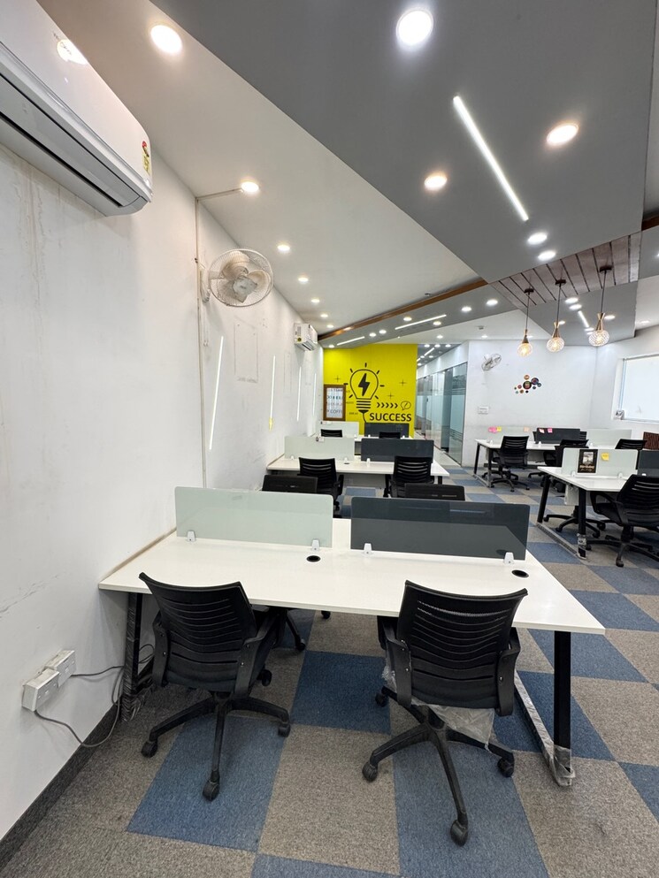 Team Area, sector 74 Commercial Office Space 2000 Sq.Ft. In Sector 74 Mohali 9448223