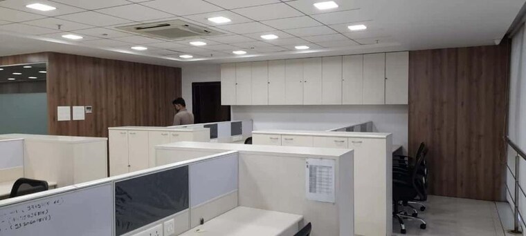 Team Area, real-tech-park Commercial Office Space 3500 Sq.Ft. In Vashi Sector 30a Navi Mumbai 9448291