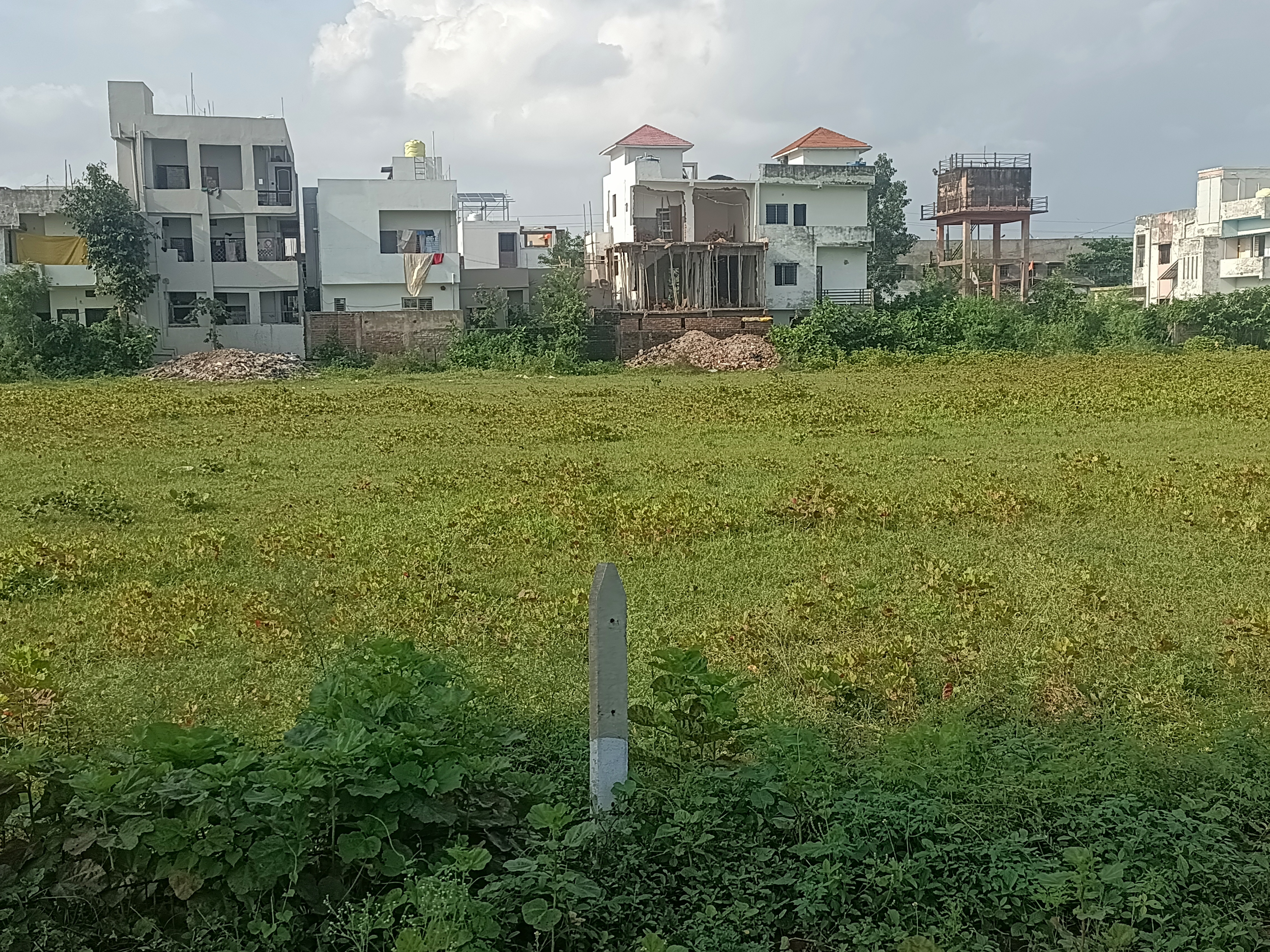 Plot For Sale in Resale